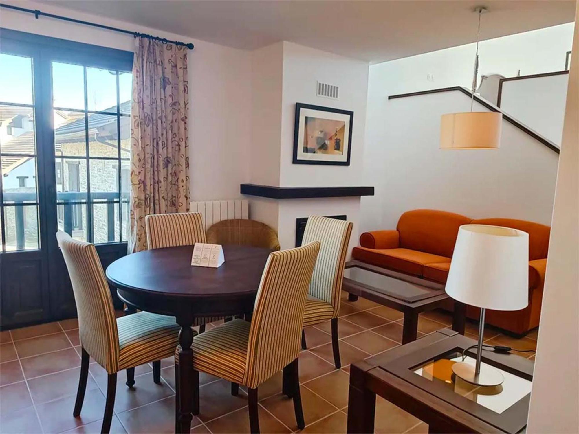 Apartamentos Jaca Badaguas 3000 Exteriér fotografie
