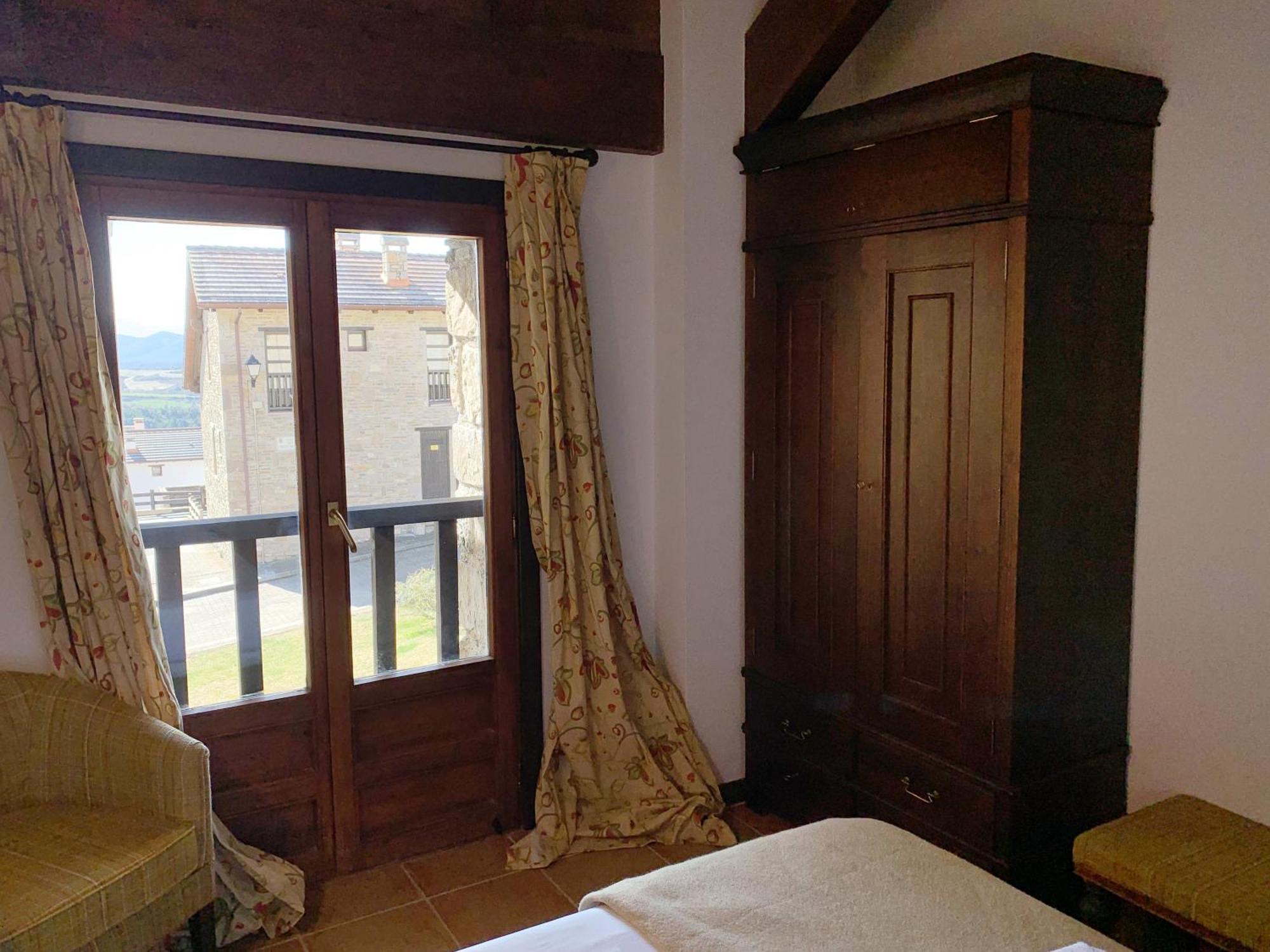 Apartamentos Jaca Badaguas 3000 Exteriér fotografie